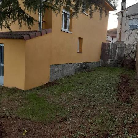 El Maragato Holiday home Navalsauz